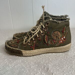 DOLLHOUSE Boho Style Boots Lace Up Embroidery size 9